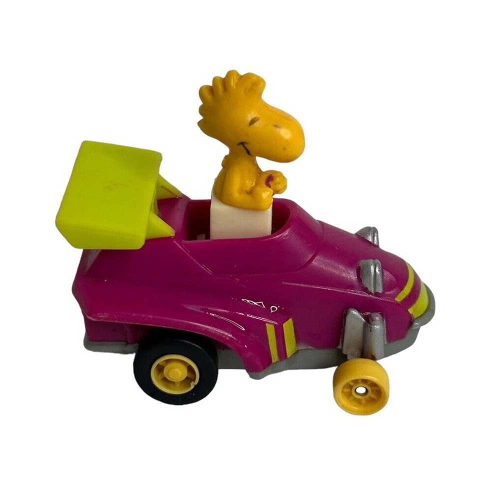 Vintage 1972 Peanuts Woodstock Pull Back Race Car Toy 2" McDonalds Happy Meal